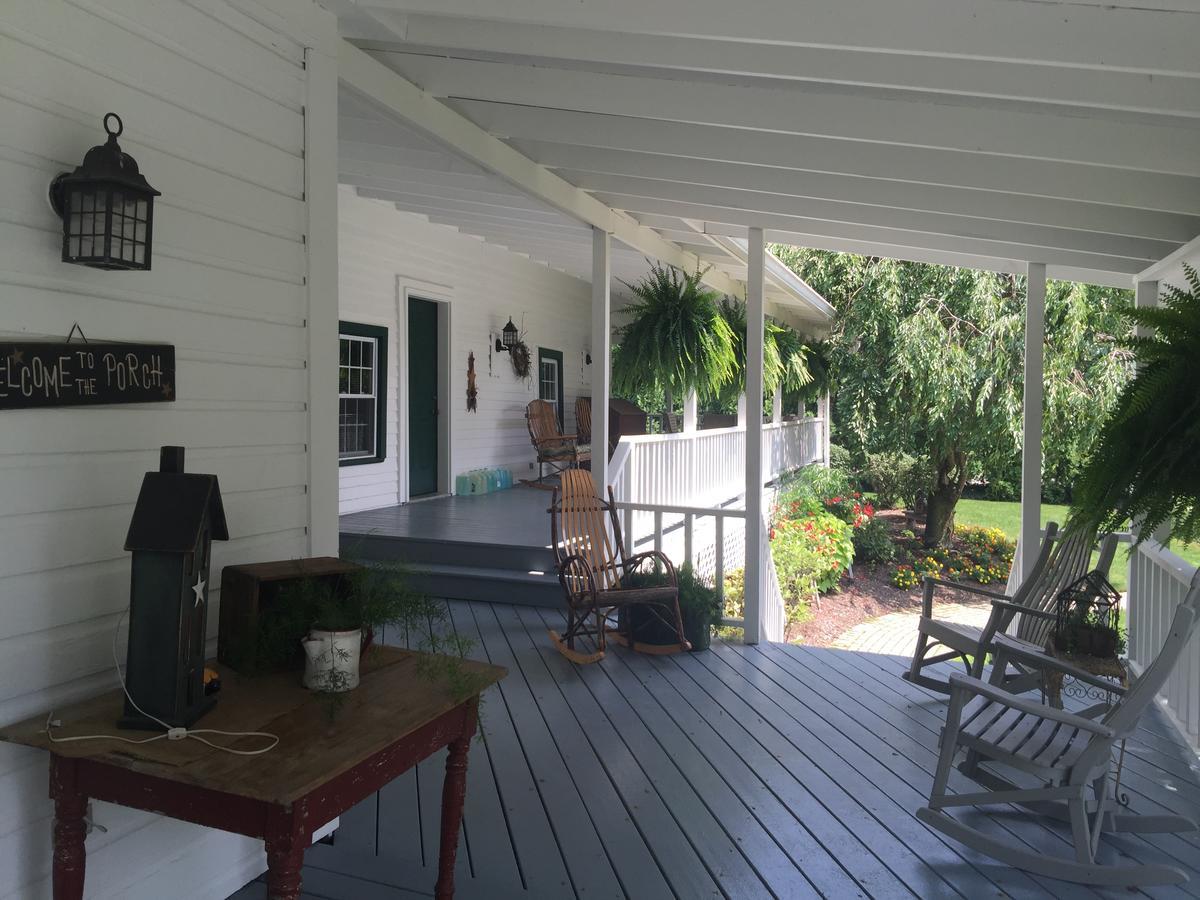 Готель Grapevine House Winesburg Екстер'єр фото