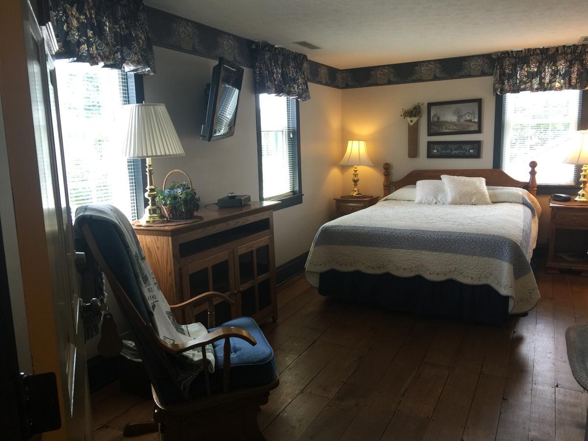 Готель Grapevine House Winesburg Екстер'єр фото